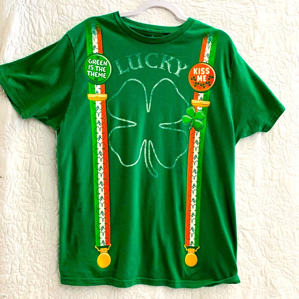 MENS St. Patrick’s Day “ Lucky” T Shirt.